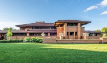 Exterior view of the Darwin Martin Home in BUffalo, NY.