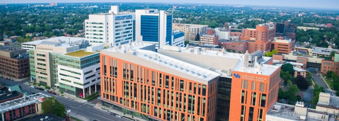 Downtown, Medical School Building, exterior Aerial image of the Medical School Building with the Buffalo Niagara Medical Campus in downtown Buffalo taken in July 2020. Photographer: Mark Adams. 