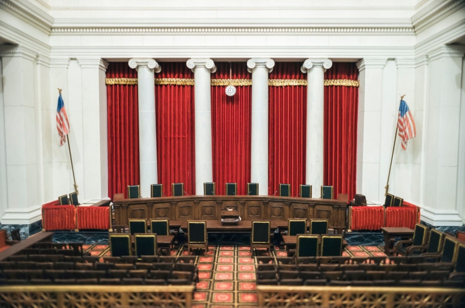 Photograph: U.S. Supreme Court, interior.