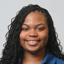 Headshot of Parapro Shiniah France.