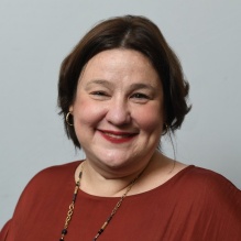 Kate Burrow headshot.