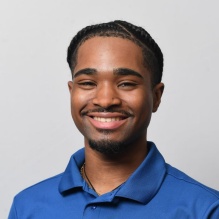 Headshot of Parapro Gaheim Victor-Mathieu.