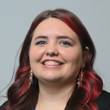 Headshot of Taya Treibe.