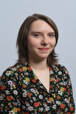 Headshot of Kathleen Isaacs.