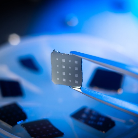 Seo Jung Hun, of materials design and innovation.