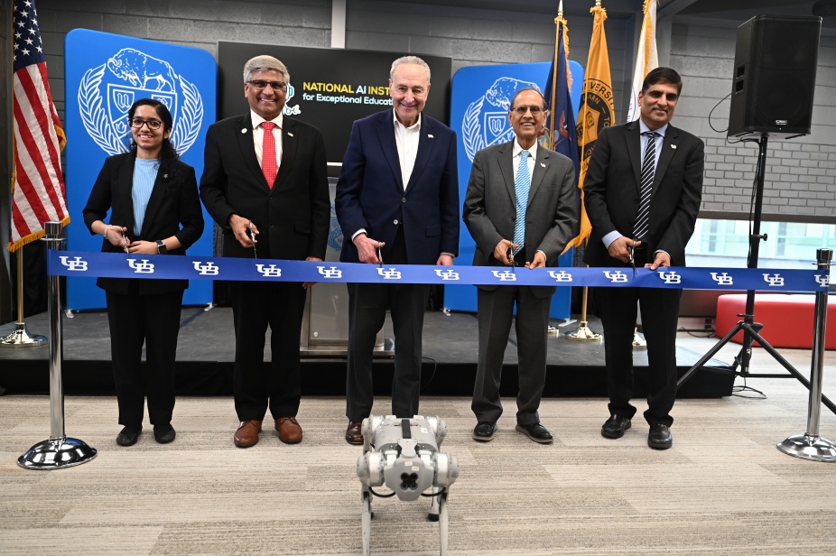 President Satish K. Tripathi participates in a ribbon cutting with Senator Charles Schumer, National Science Foundation Director Dr. Sethuraman Panchanathan and others. 