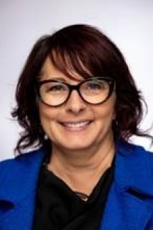 head shot of Tracy Krawczyk-Schiedel.