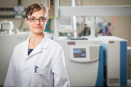 Elizabeth Thomas 2020 SLICE award.