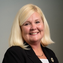 Headshot of Jennifer Devole.