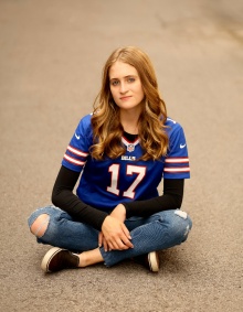 Photo of CEW consultant Jillian.